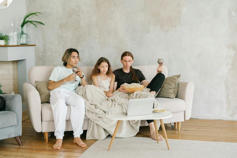 Tips for Hosting a Cozy Movie Night at Home